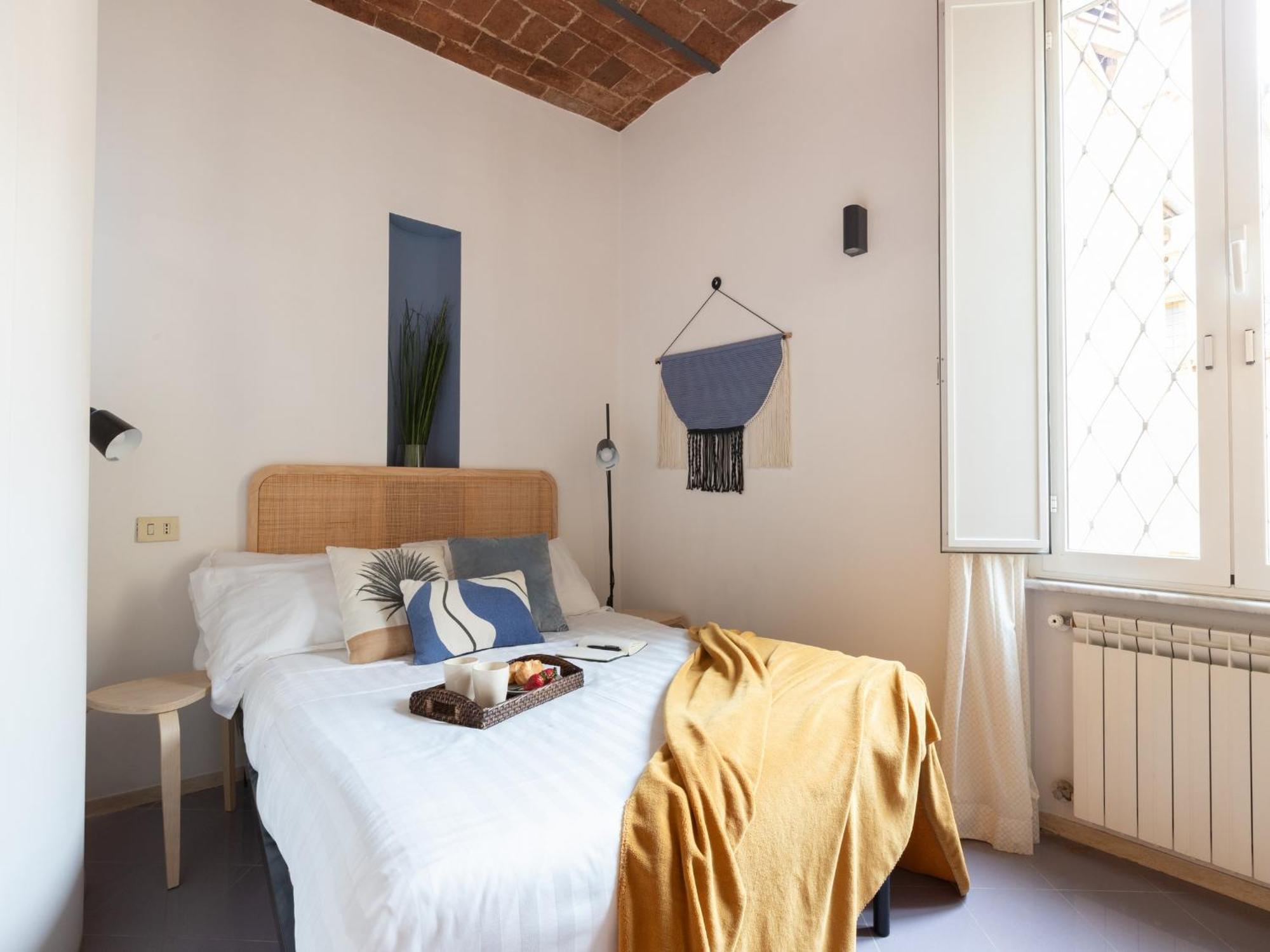 The Best Rent - Two-Bedroom Apartment With Terrace Near Trevi Fountain Rzym Zewnętrze zdjęcie