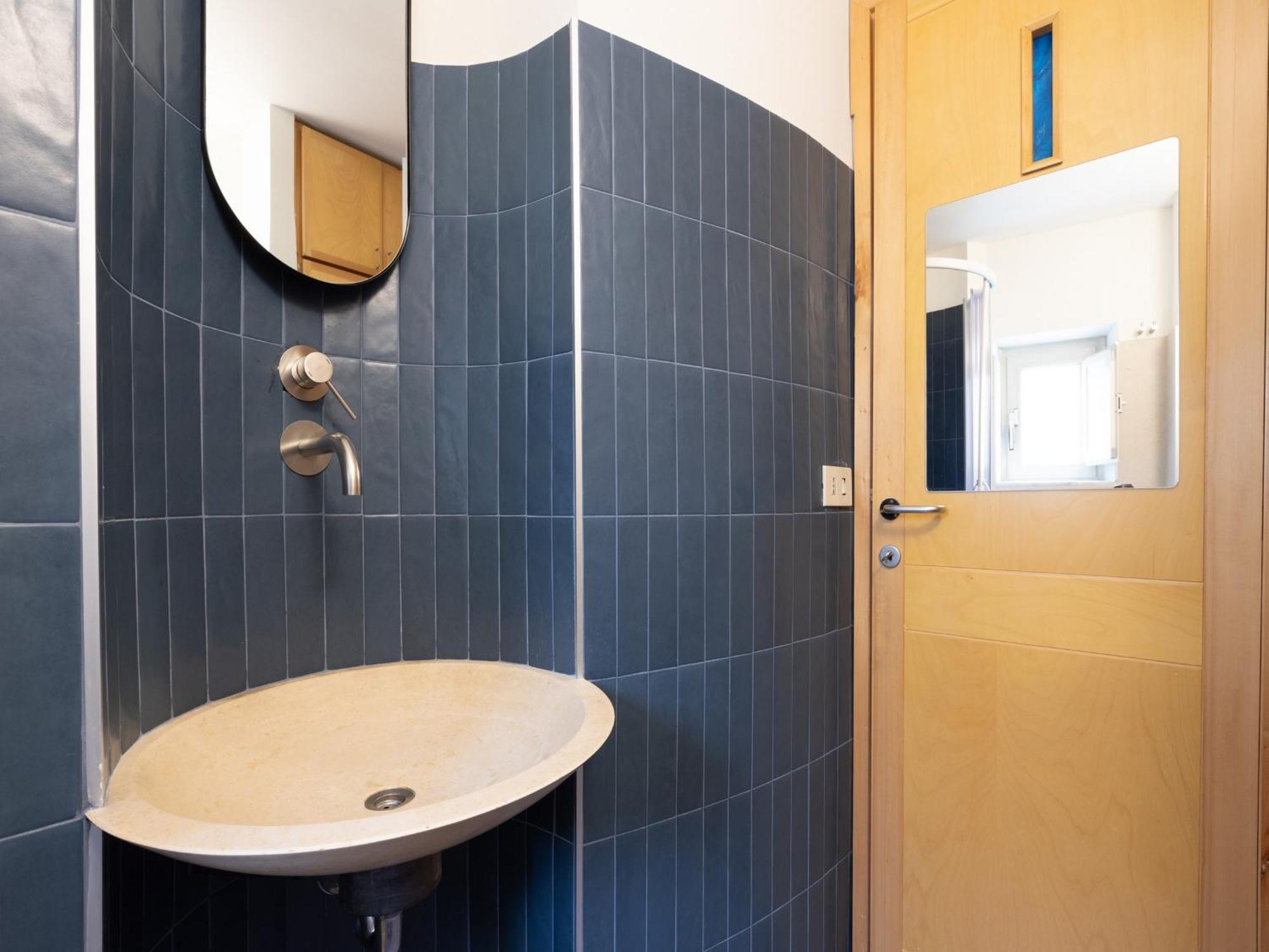 The Best Rent - Two-Bedroom Apartment With Terrace Near Trevi Fountain Rzym Zewnętrze zdjęcie